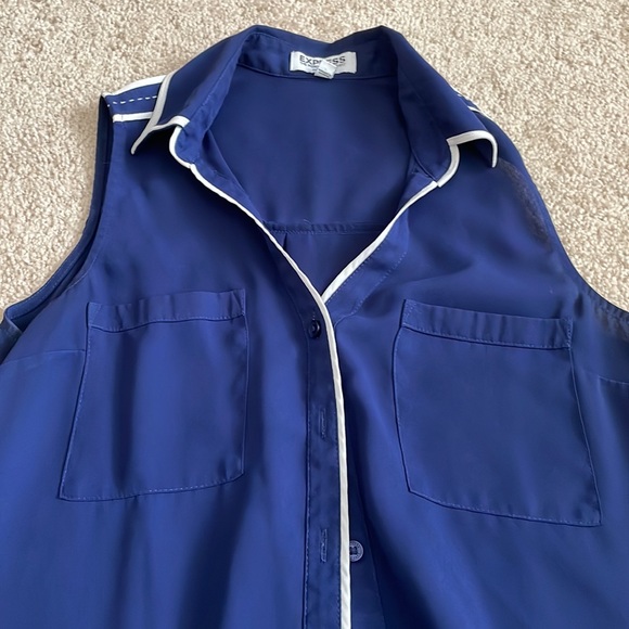 Navy blue with white detail button down from Express - Picture 2 of 7